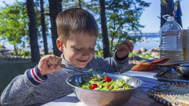 Hogy csempésszünk be minél több zöldséget gyerekünk étrendjébe?