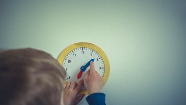 Tanévkezdés ADHD-val: Egyensúly a Fejlődés és Pihenés Között